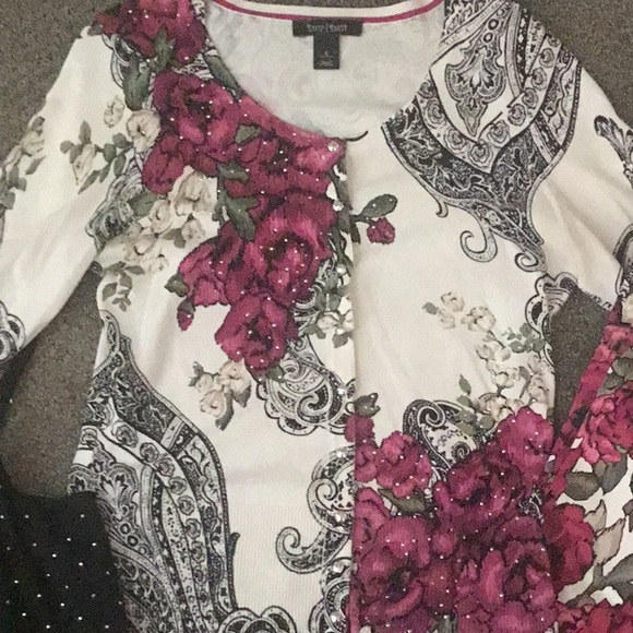 White House Black Market Outfit - Picture 3 of 10